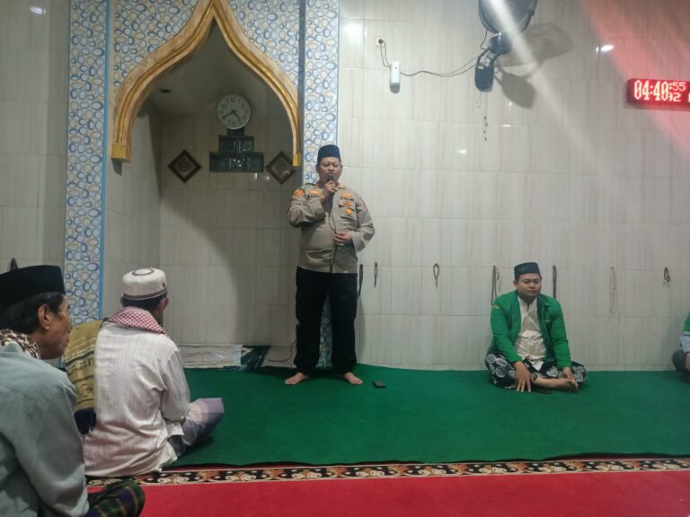 Gencarkan Giat Suling Dakmas, Kapolsek Kalideres Akp Syafri Wasdar Kunjungi Musholla Al Mukhlisin