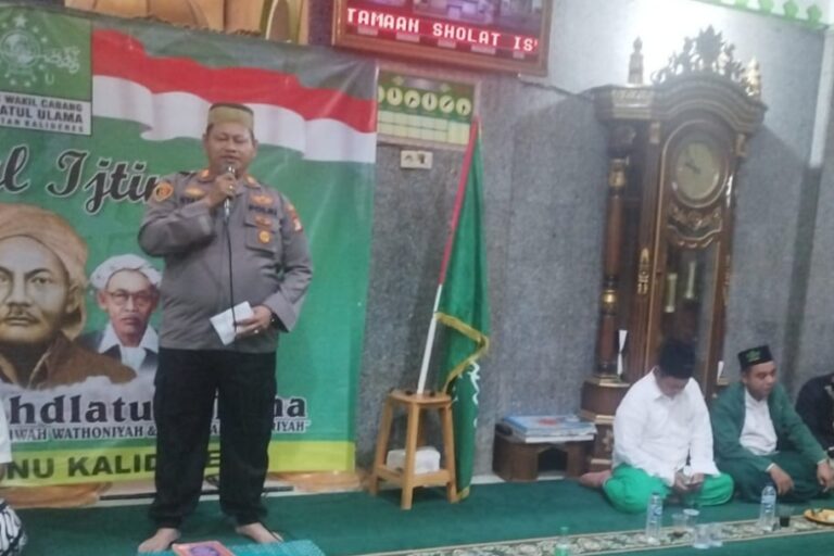 Kapolsek Kalideres Beserta Jajaran Hadiri Kegiatan Lailatul Ijtima