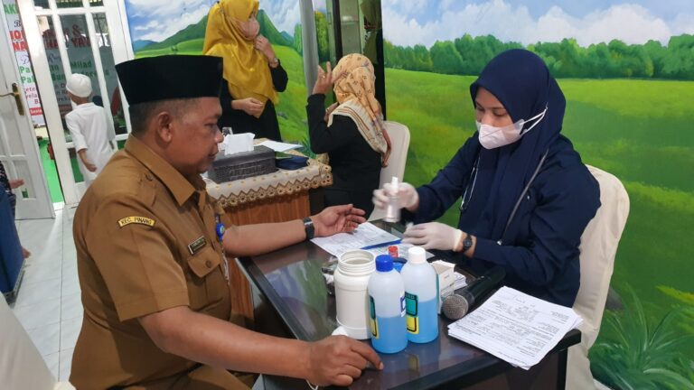 Pakem Bumi Indonesia Menyelenggarakan Kegiatan Donor Darah Dan Santunan Yatim dalam Rangka HUT ke- 9