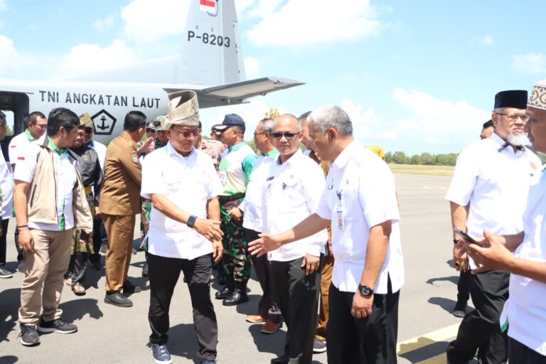 Polres Karimun Lakukan Pengamanan Kunjungan Kerja Dr.H. Moeldoko,SIP.