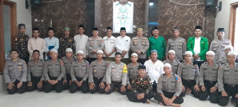 Curhat Subuh, Kapolsek Kalideres Berikan Pesan Kamtibmas di Musholla As-Supa’iyah