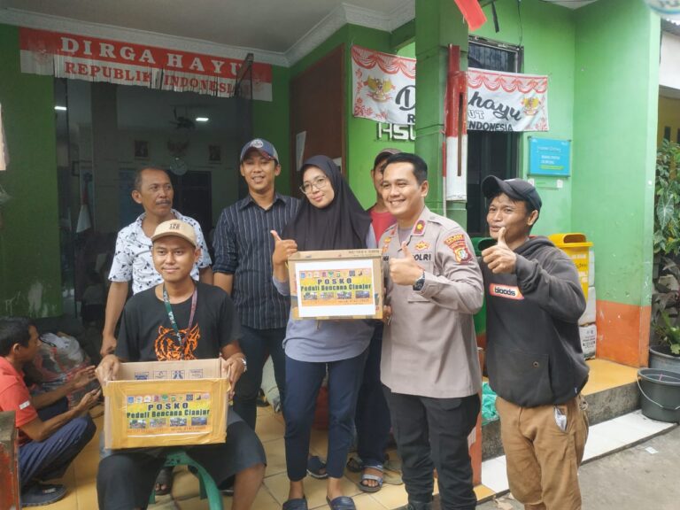 Peduli sesama, Polsek Kawasan Kali Baru bantu untuk Korban Gempa Cianjur – Jawa Barat