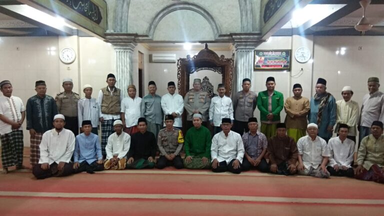 Ini Pesan Kapolsek Kalideres dalam Curhat Subuh Saat Kunjungi Masjid Arohmah 1