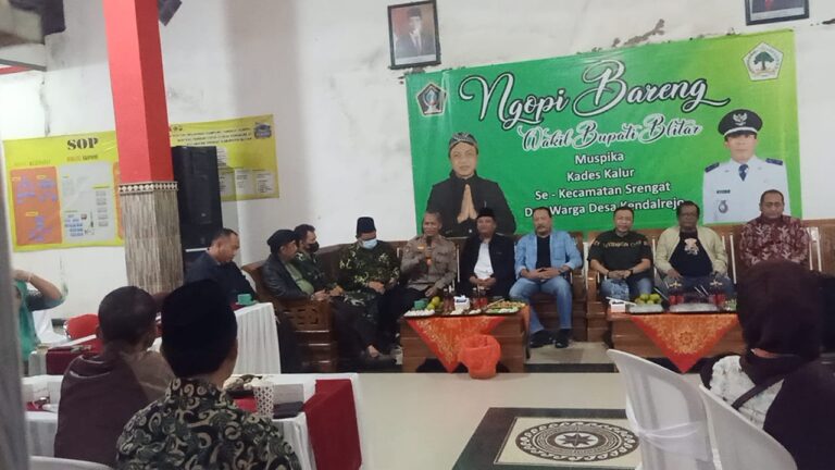 Ngopi Bareng Wakil Bupati Blitar, Kapolsek Srengat Bersama Tiga Pilar