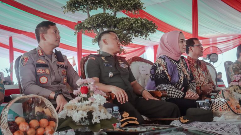 KAPOLRES KARAWANG AKBP WIRDHANTO HADICAKSONO S,I,K,MSi MENGHADIRI PERINGATAN DIES NATALIS KE-41