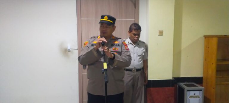 Kapolsek AKP Syafri Pimpin Apel Pagi Rutin Polsek Kalideres, ini Arahannya
