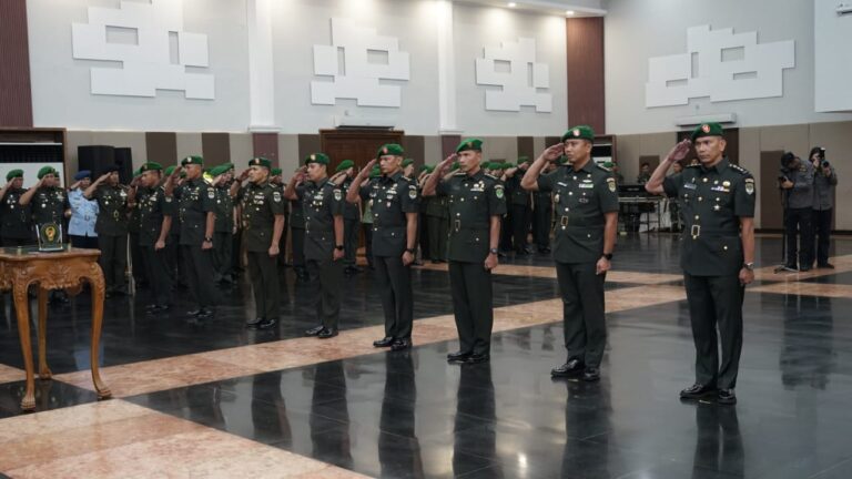 Acara Tradisi Korps dan Serah Terima Jabatan Pejabat Kodam Jaya/Jayakarta