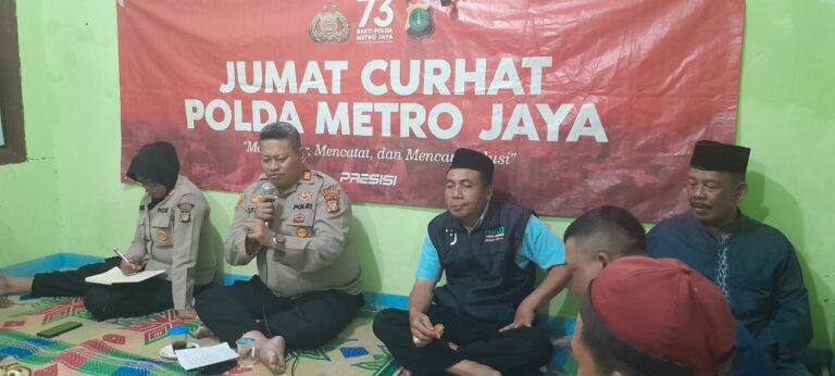 Polsek Kalideres Sambangi Rw 03 Tegal Alur, Dalam Rangka Jumat Curhat