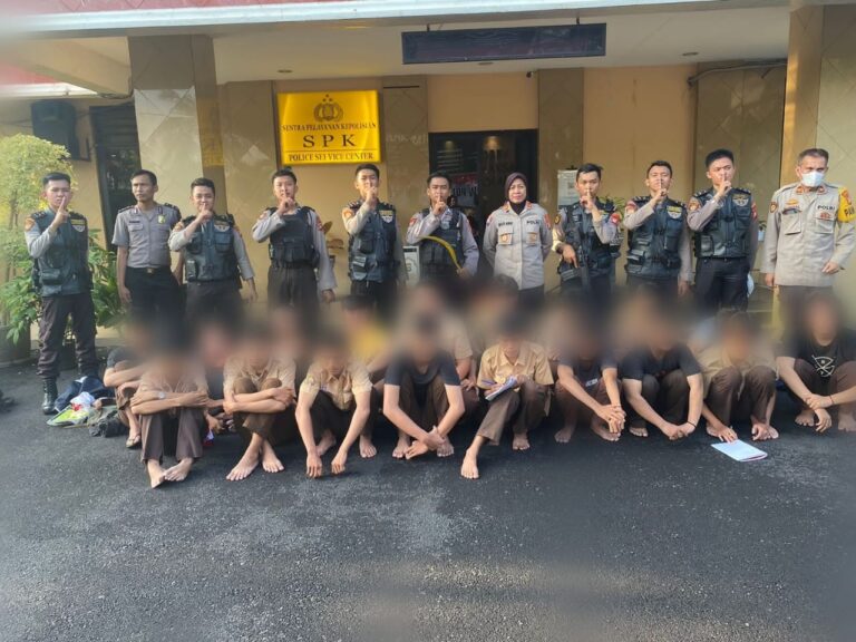 Tim Patroli Perintis Presisi Polres Metro Jakbar Kembali Gagalkan Aksi Tawuran Sejumlah Pelajar