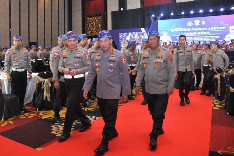 Kakorlantas Pastikan Tindak Tegas Pelanggar, Meski Gunakan Pelat Khusus