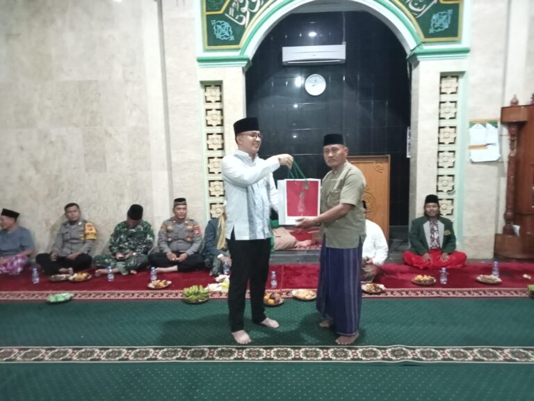 Kapolsek Sindangwangi Ikuti Giat Safari Ramadhan 1444 H Tingkat Kecamatan di Masjid Al – Hidayah