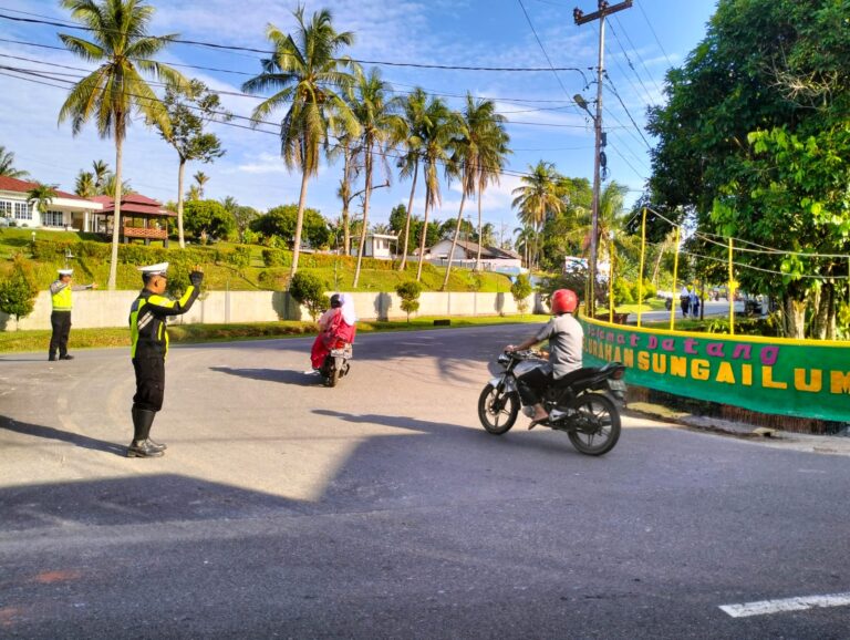 Strong Point Sat Lantas Polres Lingga, Wujud Nyata Kehadiran Polisi di Tengah Masyarakat