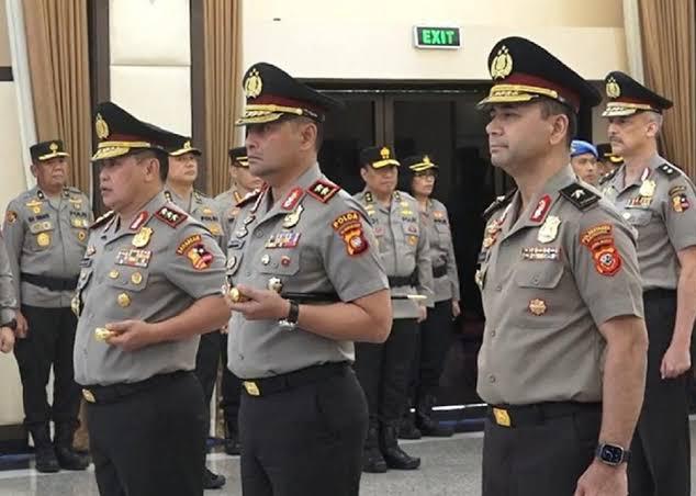 Kapolri Pimpin Upacara Kenaikan Pangkat 11 Pati di Rupatama Mabes Polri