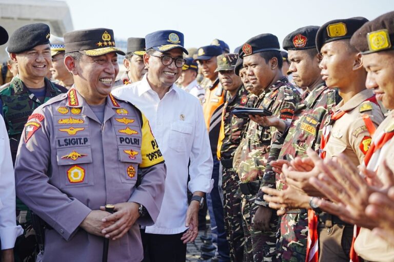 Operasi Ketupat 2023 Resmi Digelar, Kapolri: Berikan Pelayanan Terbaik ke Pemudik