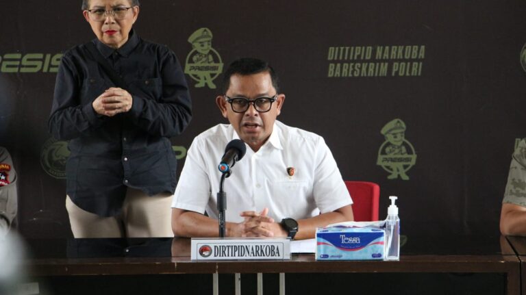 Bareskrim Polri Ungkap Penyelundupan Sabu Cair Seberat 264 Kg, Modus Campur Bensin