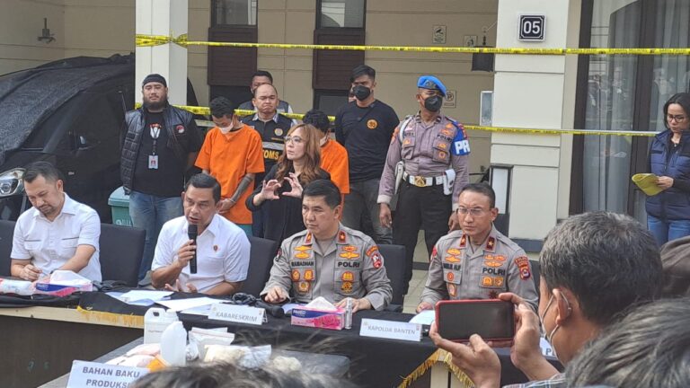 Bersama Kabareskrim, Polda Banten Gelar Press Conference Pabrik Ekstasi Jaringan Internasional