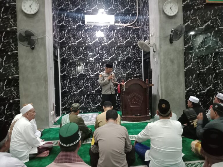Polsek Kalideres Gencarkan Giat Suling Dakmas di Masjid Jami Al Mukhlisin