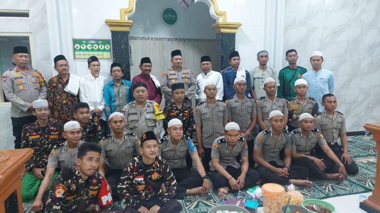 Kapolsek Kalideres Ramah Tamah Bersama Jema’ah Mushollah Hidayatullah