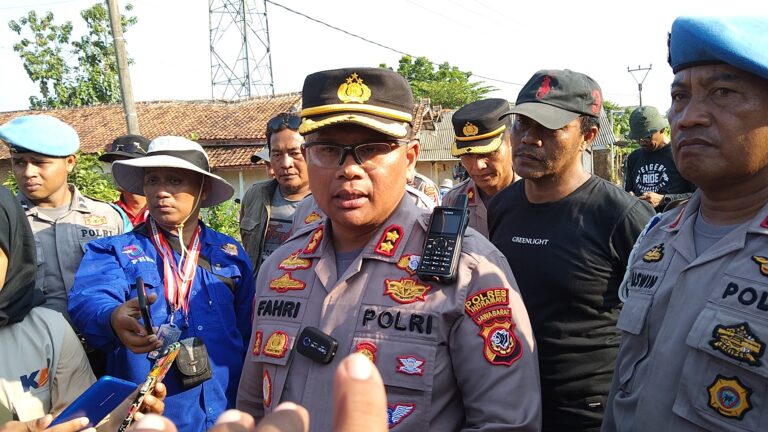 Aksi demo Berjalan Dengan Tertip; Kapolres Minta Tunggu Investigasi MUI