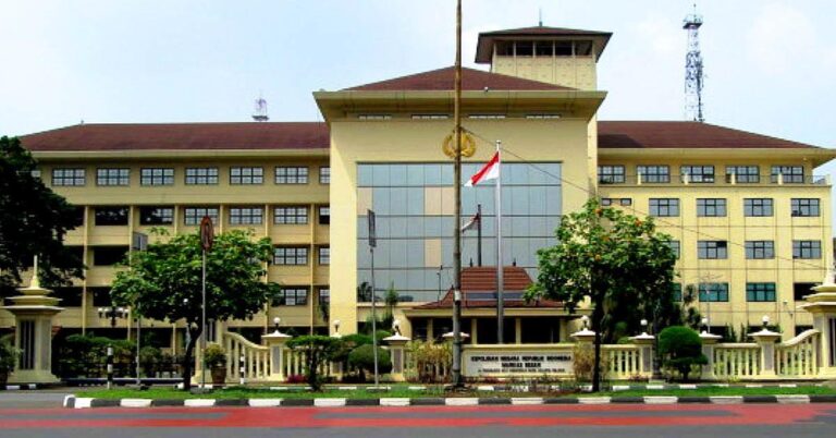 Survei Indikator: Tingkat Kepercayaan ke Polri Naik Jadi 76,4%