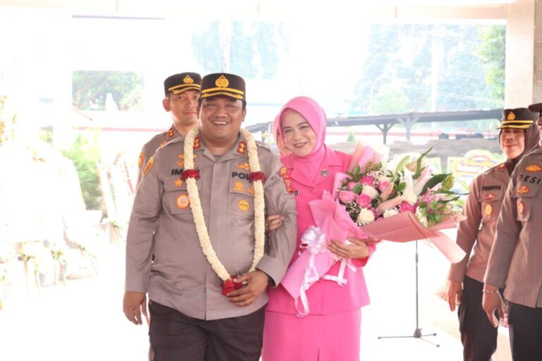 Kapolres Bogor Resmi Alami Pergantian, Usai Upacara Serah Terima Jabatan di Gelar Polres Bogor