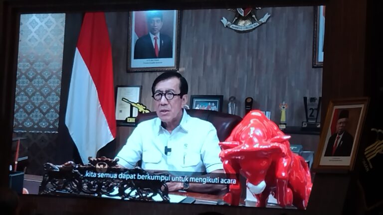 Badan Strategi Kebijakan Hukum dan Ham Menyelenggarakan Acara Seminar Nasional Menyongsong Berlakunya Hukum Yang Hidup Dalam Masyarakat