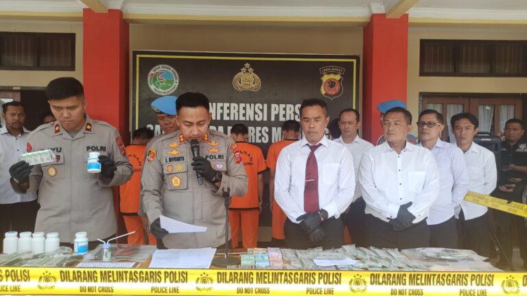 Polres Majalengka Berhasil Mengungkap Ribuan Tramadol dan Obat Keras Ilegal dalam Operasi Antik Lodaya 2023