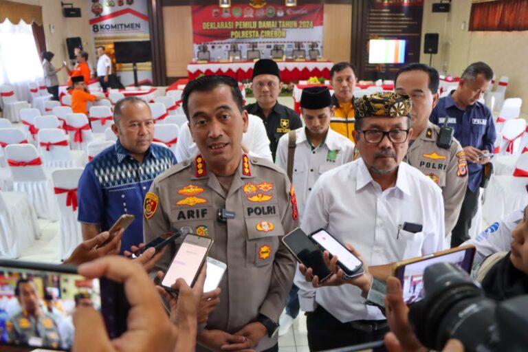 Polresta Cirebon Gelar Deklarasi Pemilu Damai Bersama Seluruh Komponen