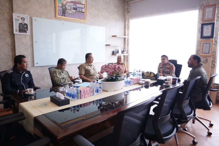 Bersinergi Antisipasi Karhutla: Kapolres Majalengka Silaturrahmi dengan Kepala TNGC Kabupaten Majalengka