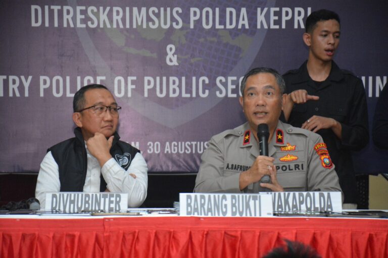 Polda Kepri Berhasil Mengamankan 88 Tersangka Love Scams WNA Tiongkok