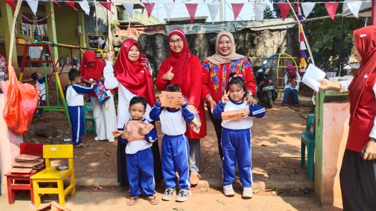 Semarak HUT RI RA AL -Taufiq Gelar 4 Perlombaan