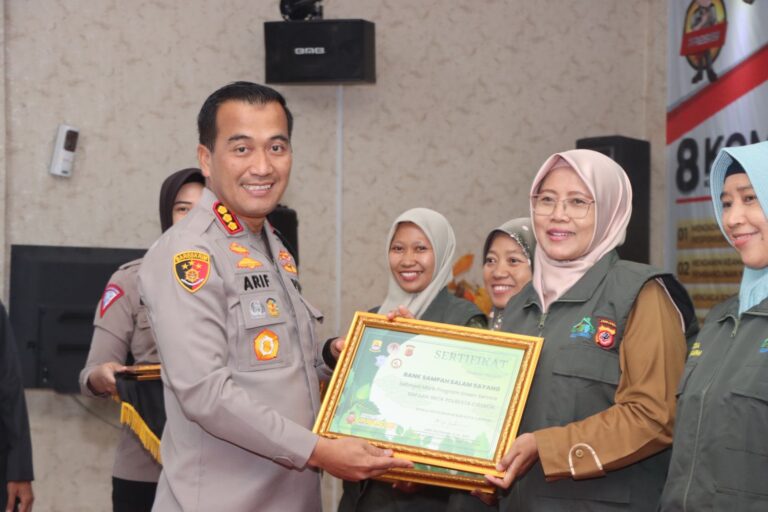 Green Service Satpas Polresta Cirebon Diupgrade, Kini Makin Banyak Bank Sampah yang Dimiliki