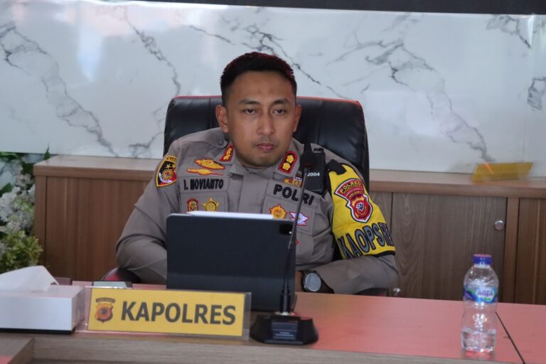 Kapolres Majalengka Polda Jabar Ikuti Program Quickwins TW III 2023 Secara Virtual