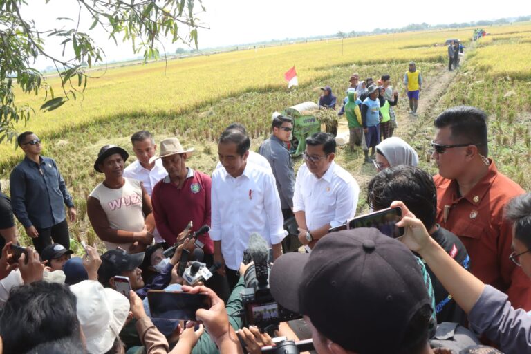 Polres Indramayu Bersinergi Dengan TNI Pastikan Keamanan Kunjungan Presiden RI