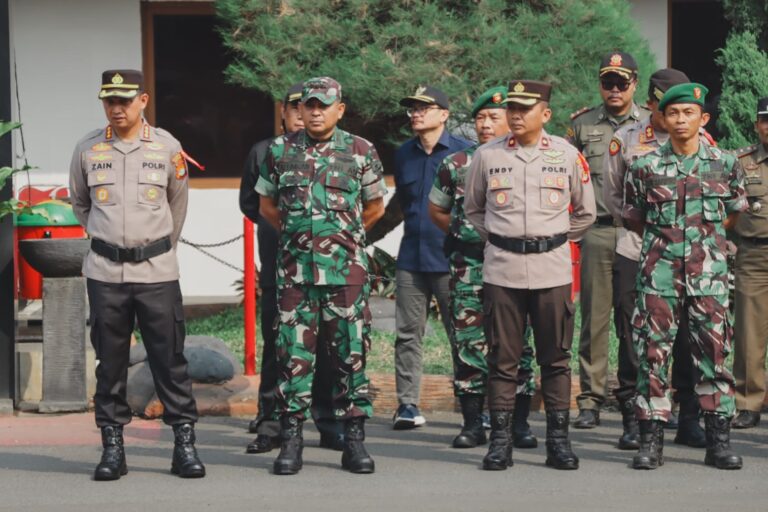 Libatkan Ribuan Personel Gabungan, Polres Metro Tangerang Kota Gelar Apel Operasi Mantap Brata 2023-2024