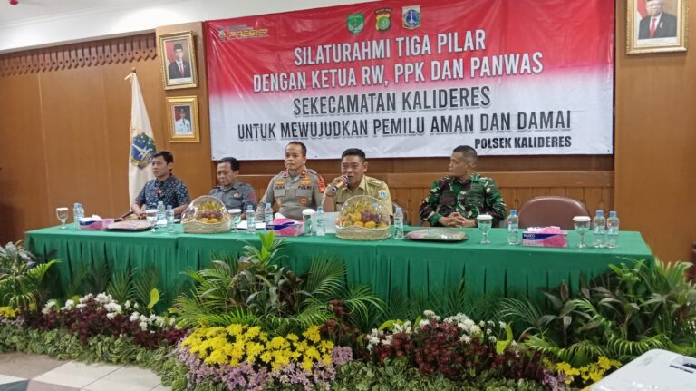 Polsek Kalideres Silaturahmi dengan 3 Pilar Wujudkan Pemilu Aman dan Damai
