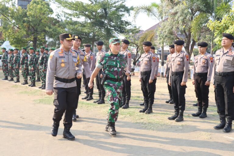 Jelang Pemilu 2024, Polres Kendal Gelar Apel Pasukan Operasi Mantap Brata Candi 2023/2024