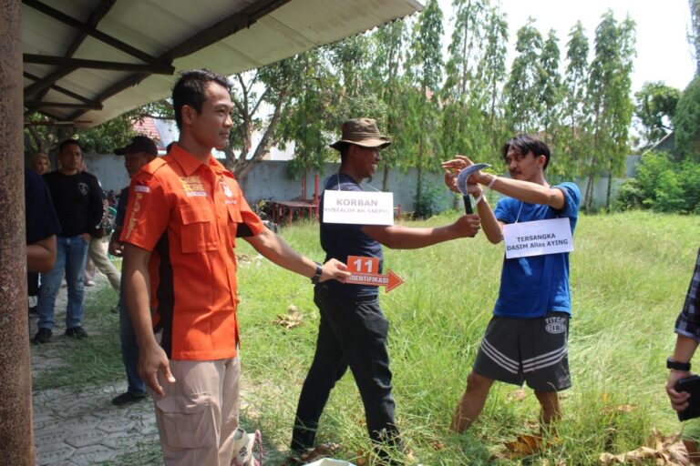 Rekonstruksi Pembunuhan Petani di Indramayu, Pelaku Melakukan 26 Adegan Detik-detik Kejadian