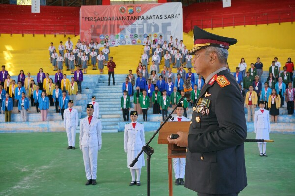 Kapolda Ingatkan Mahasiswa-Pelajar di Sulut Perangi Hoaks, Ekstrimisme dan Politik Identitas Jelang Pemilu 2024