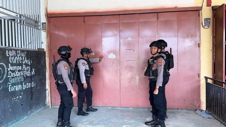 Pastikan Aman, Satuan Samapta Polres Sinjai Rutin Gelar Patroli Ke Gudang Logistik KPU