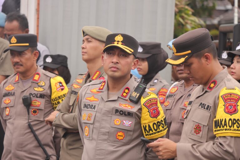 Kapolres Majalengka Pimpin Pengamanan Unras Aliansi Buruh Majalengka