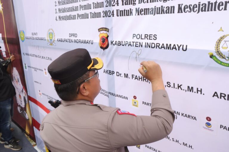 Kapolres Indramayu Hadiri Kirab Pemilu 2024