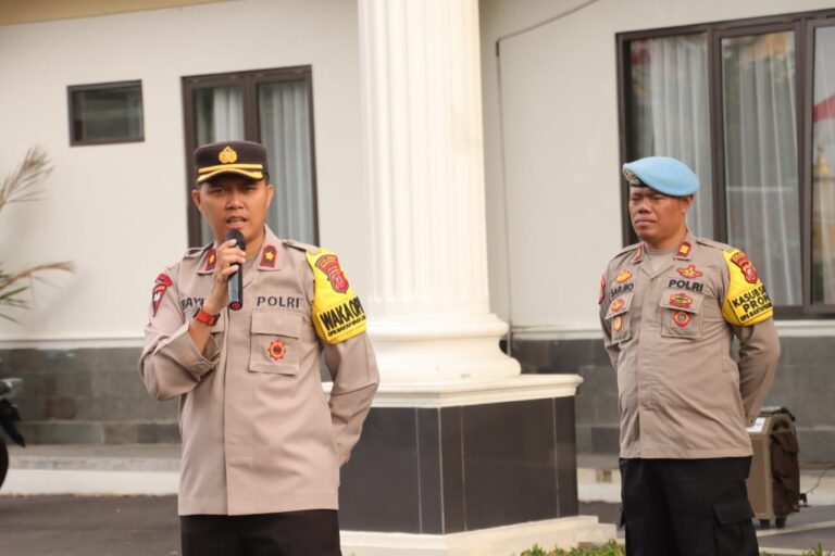 Wakapolres Majalengka Pimpin Apel Kesiapan Pengamanan Aksi Unjuk Rasa FMPP