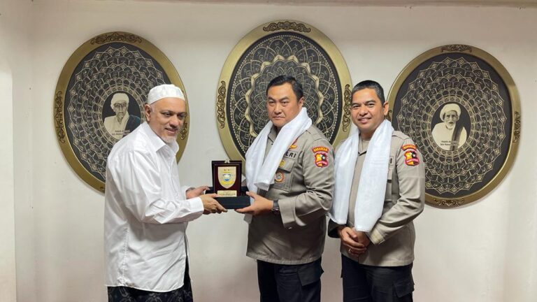 Wujudkan Pemilu Damai Subsatgas Binmas Satgasus Preemtif Polri Omb 2023 Melakukan Silahturahmi Ke Tokoh Masyarakat