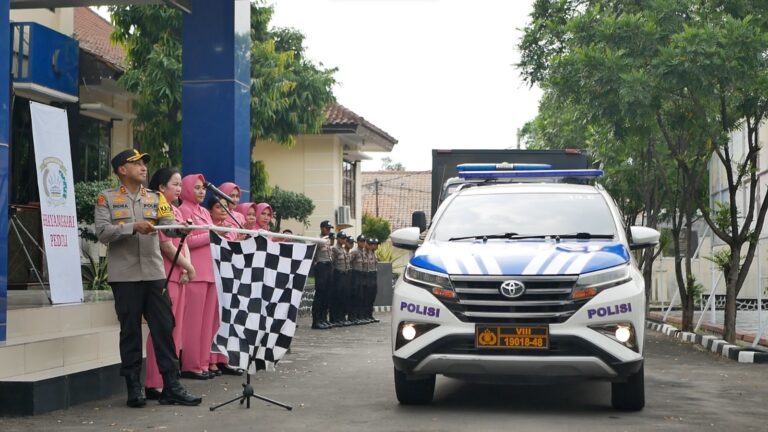 Polres Majalengka Kirimkan Bakti Sosial Peduli Bencana untuk Korban Gempa di Sumedang