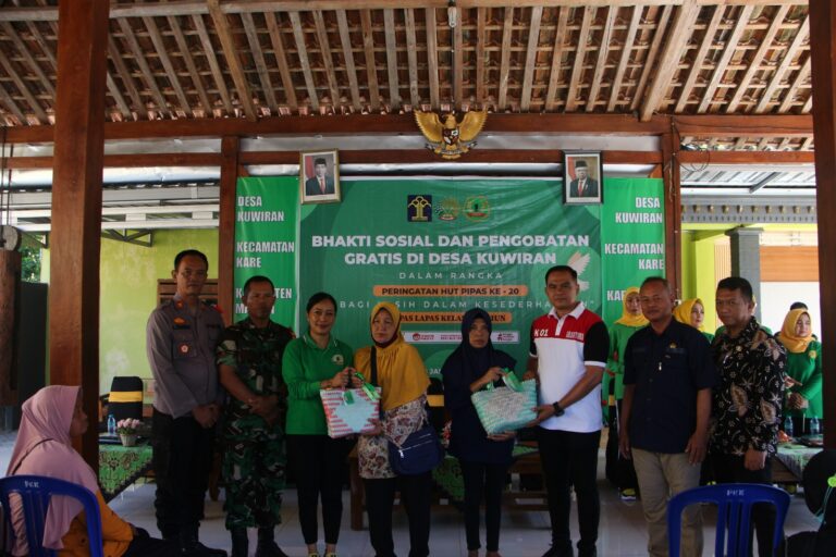 Kegiatan Bakti Sosial Dalam Rangka Peringati HUT Ke-20 PIPAS di Desa Kuwiran Kab. Madiun