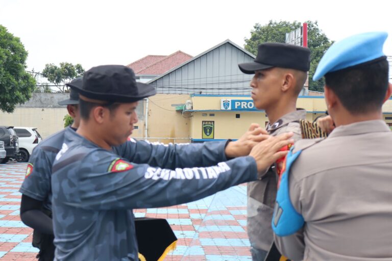 Polres Majalengka Gelar Tradisi Pembaretan Bagi Puluhan Bintara Remaja, Menandai Awal Perjalanan Sebagai Polisi Sejati