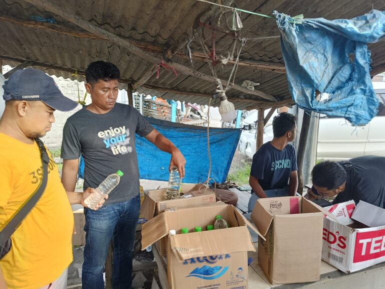 Satresnarkoba Polresta Cirebon Sita Puluhan Botol Miras