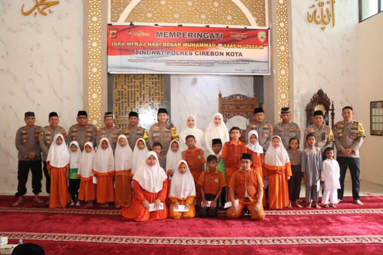 Polres Cirebon Kota Gelar Pengajian Peringatan Isra Mi’raj 1445 H/2024 M