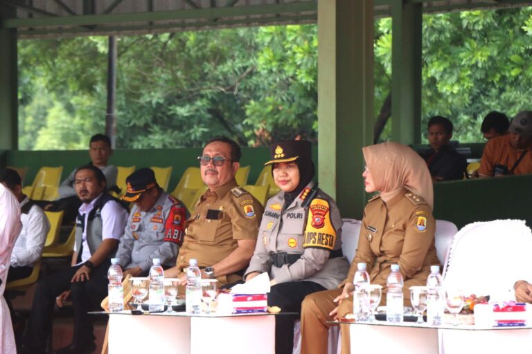 Kapolresta Cirebon Hadiri Apel Kesiapan dan Do’a Bersama Pemungutan dan Penghitungan Suara Pemilu 2024